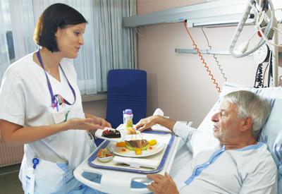 Suivi nutritionnel d'un patient hospitalisé avec un nutritionniste 